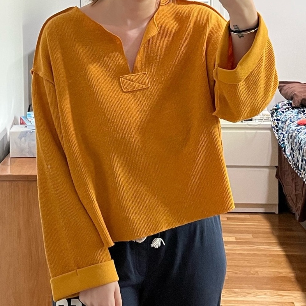 Yellow Jax Top - Urban Outfitters - Picture 3 of 4